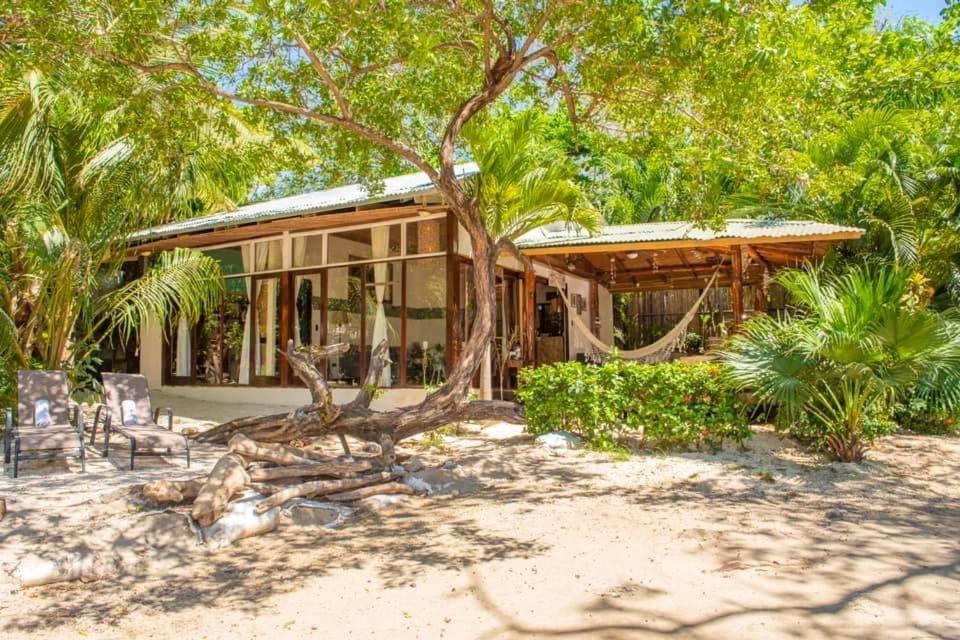 Ocho Artisan Bungalows (Adults Only) Tamarindo Exterior foto