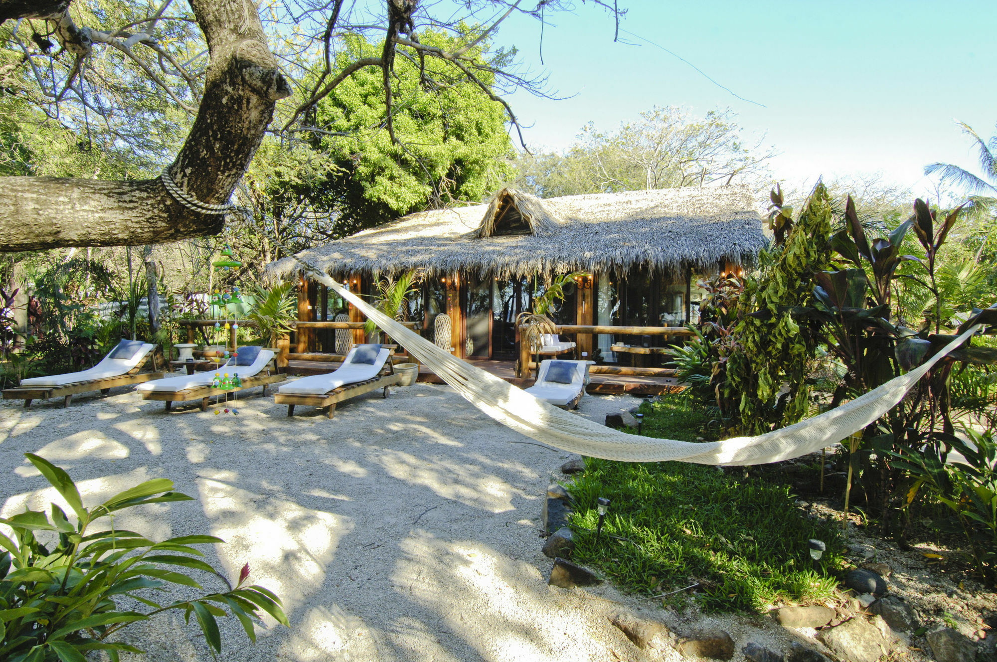 Ocho Artisan Bungalows (Adults Only) Tamarindo Exterior foto